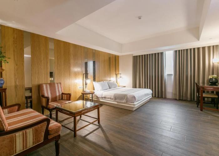 Highness Hotel