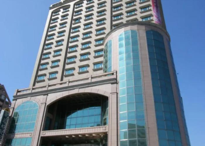 Highness Hotel