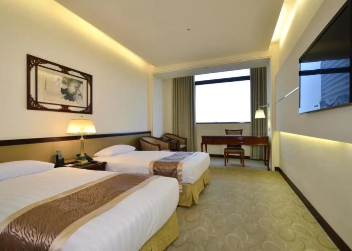 King's Paradise Hotel