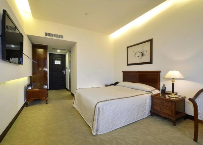 King's Paradise Hotel