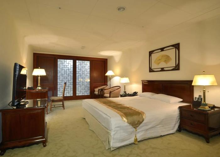 King's Paradise Hotel