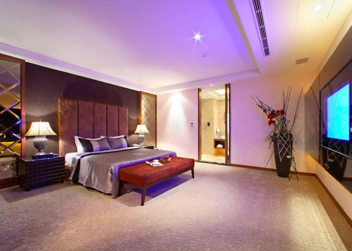 Young Motel