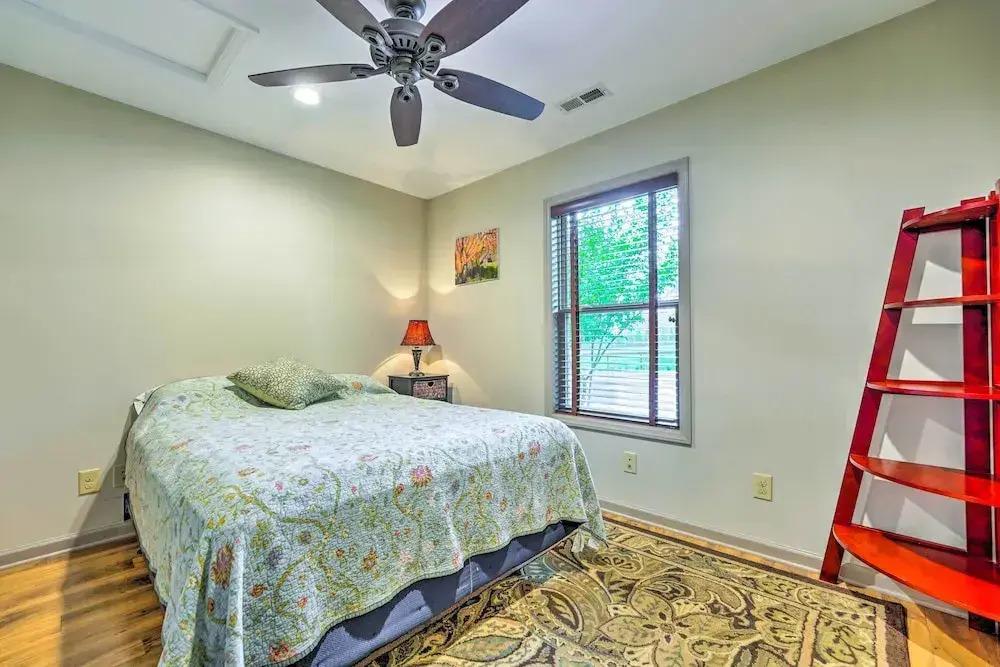 Pisgah Forest Farm Home: Outdoor Pool & Games