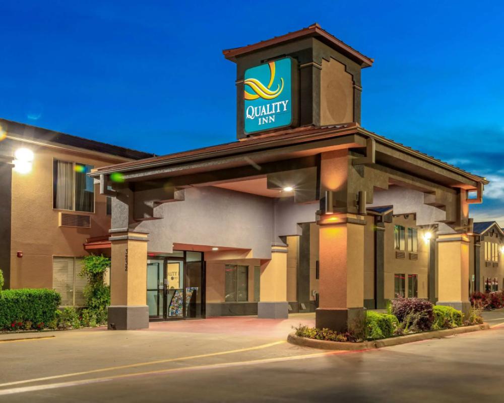 Quality Inn Forest Hill - Fort Worth South