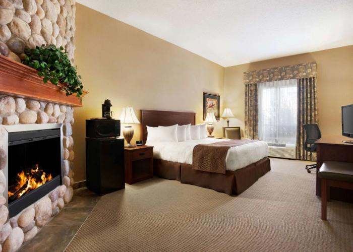 Days Inn & Suites by Wyndham Strathmore