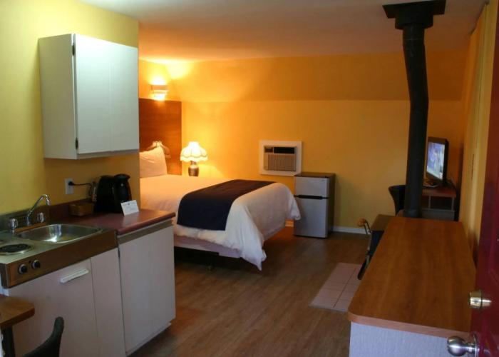Motel des Pentes et Suites