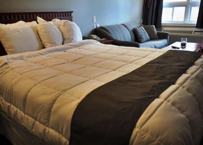 Hotel & Suites Les Laurentides Saint Sauveur