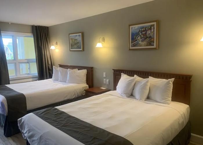 Hotel & Suites Les Laurentides Saint Sauveur