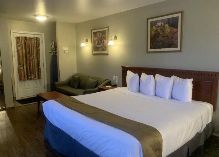 Hotel & Suites Les Laurentides Saint Sauveur