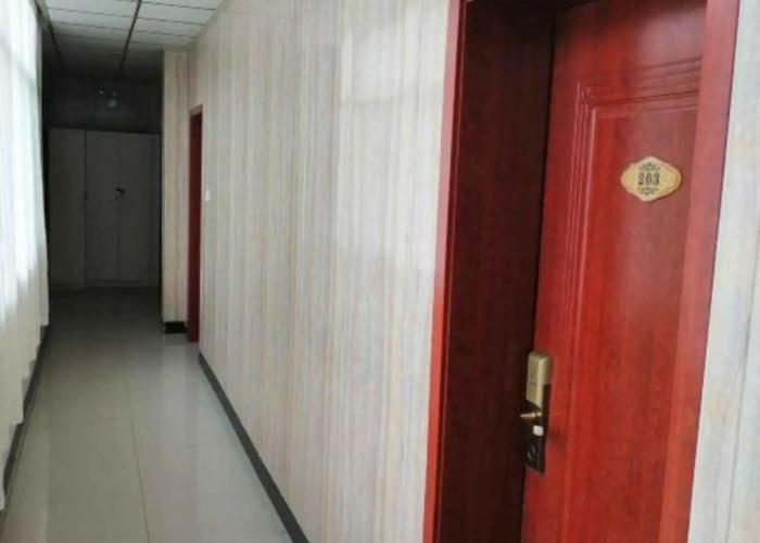 Xunyi cinema business hotel