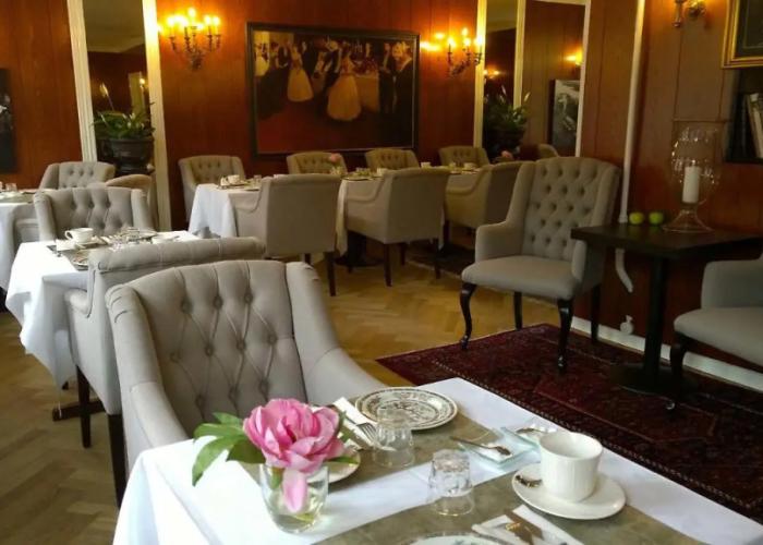 Park Hotel