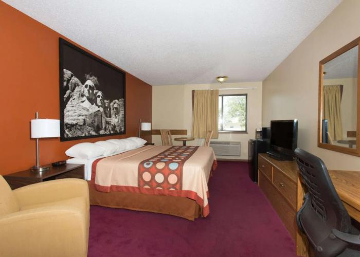 Super 8 by Wyndham Chadron NE