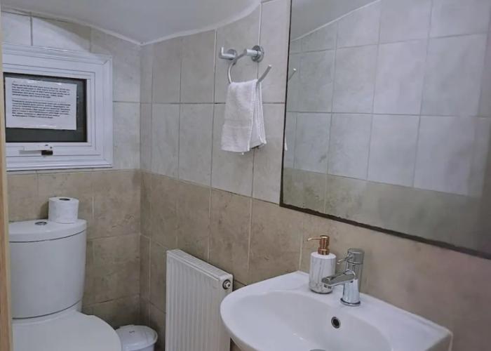 123 AN - Stay Nissi House