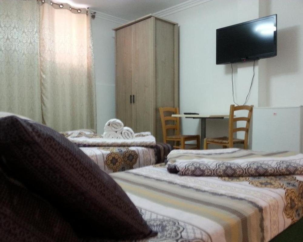 Amigo Hotel On The Beach