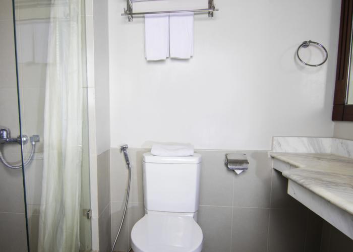 MJ Hotel & Suites