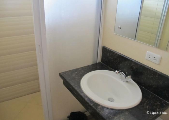 Sugbutel Family Hotel Cebu powered by Cocotel