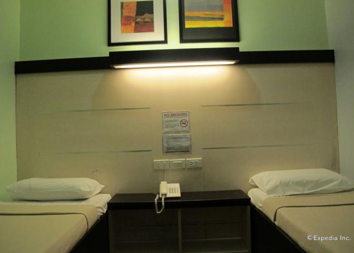 Sugbutel Family Hotel Cebu powered by Cocotel