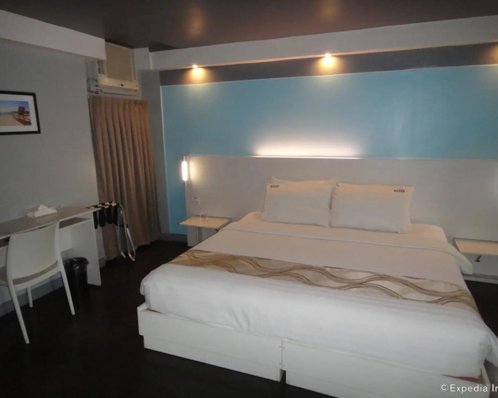 фото Pillows Hotel