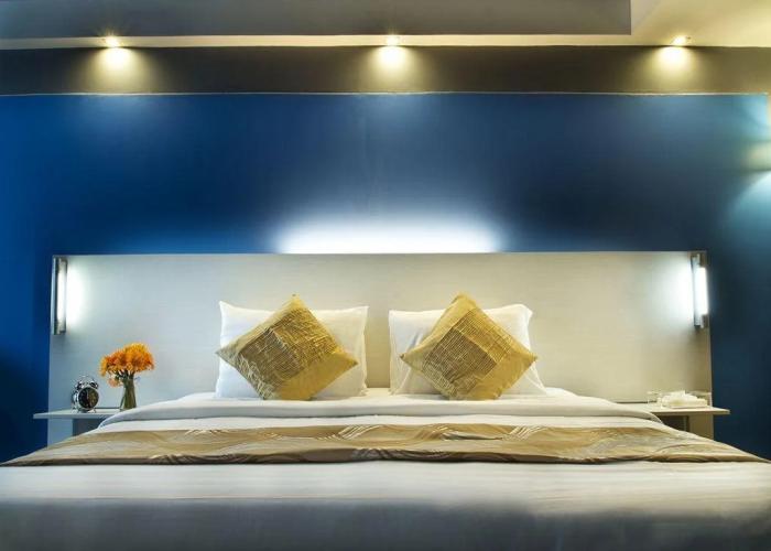 Pillows Hotel