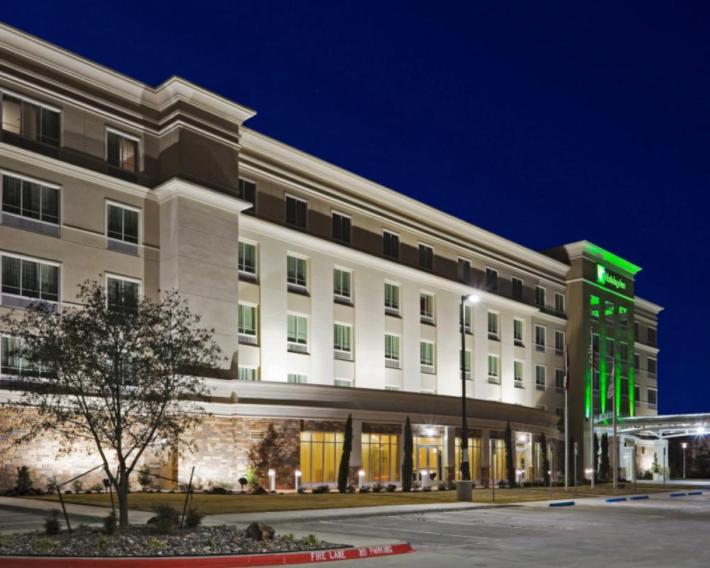 Holiday Inn Hotel & Suites Waco Northwest by IHG