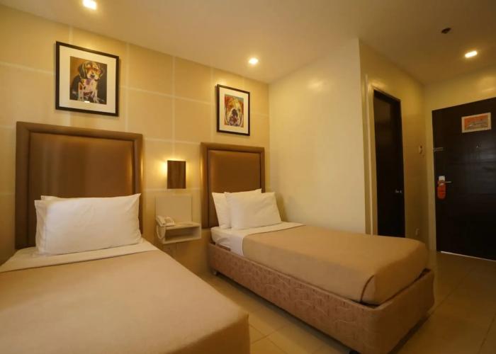 Cebu Uncle Tom's Cabin Hotel powered by Cocotel
