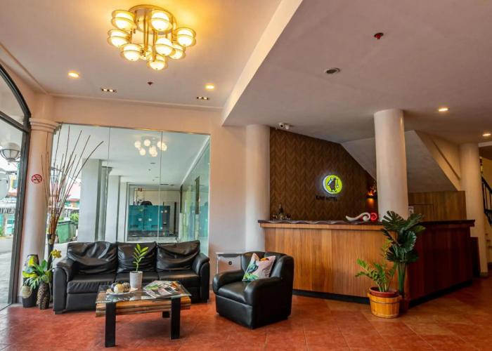 Kiwi Hotel
