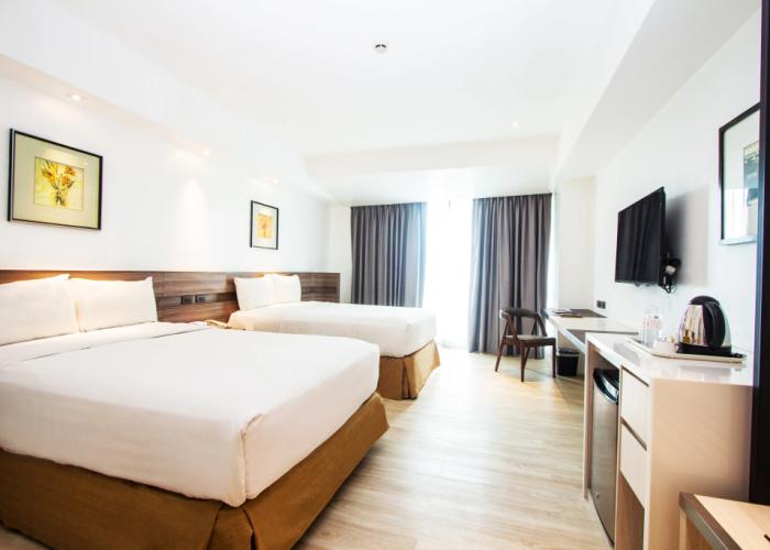 Crown Regency Hotel and Towers