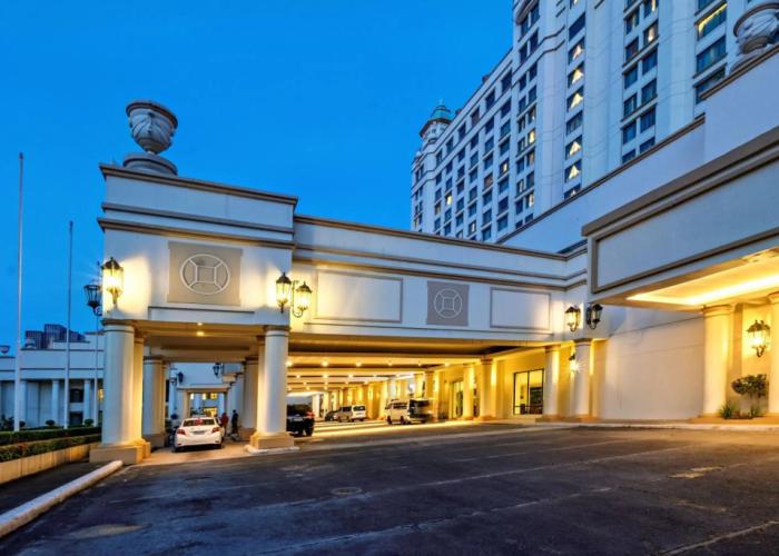Waterfront Cebu City Hotel & Casino