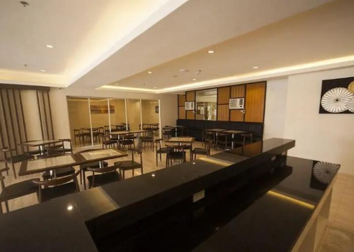 NS Royal Hotel