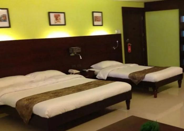 NS Royal Hotel