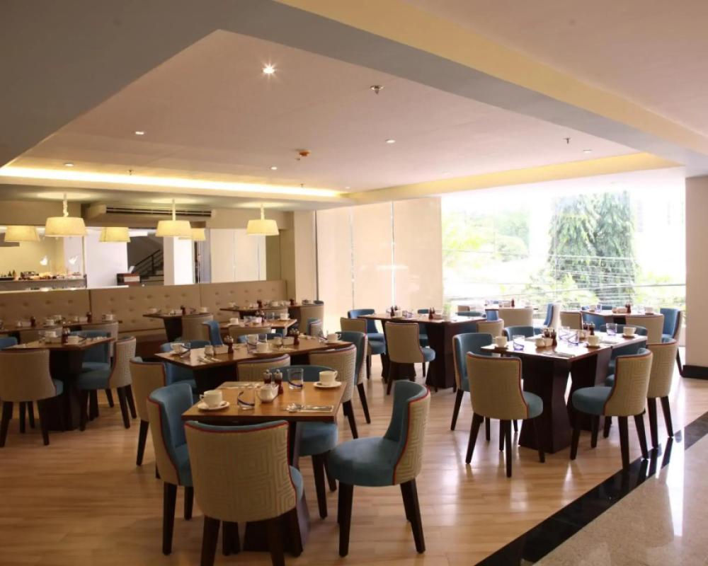 фото St. Mark Hotel