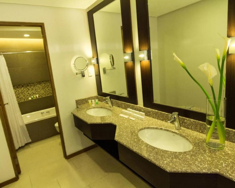 фото St. Mark Hotel