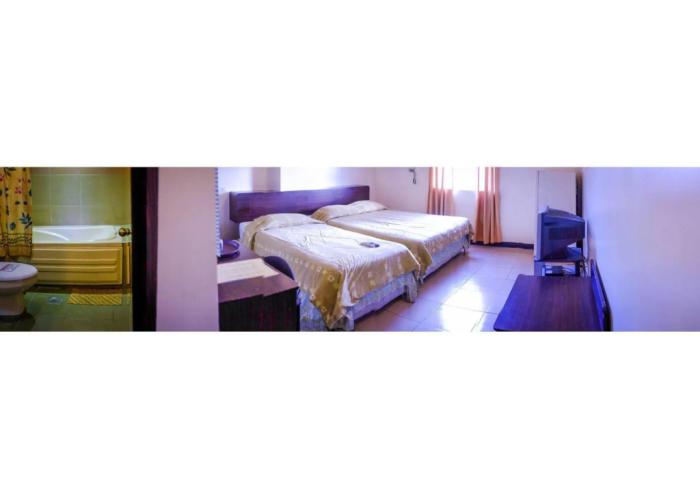 Crowne Garden Hotel