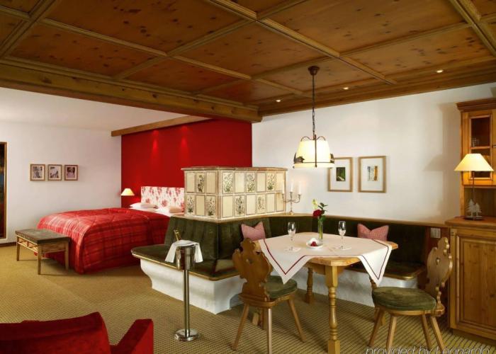 Interalpen-Hotel Tyrol GmbH