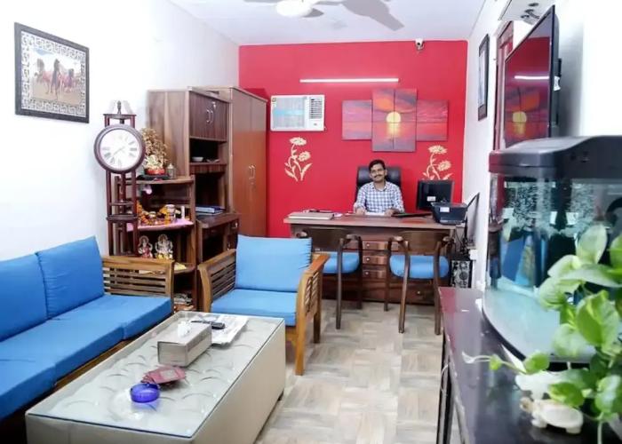 Room in Guest Room - Maplewood Guest House, Neeti Bagh, New Delhiit is a Boutiqu Guest House