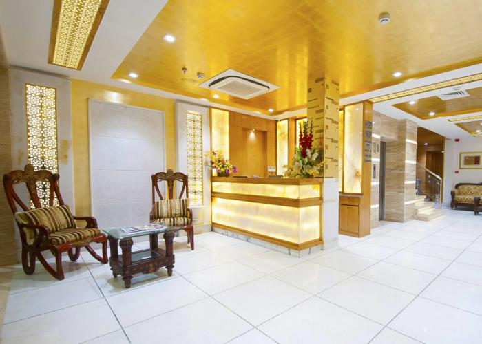 Hotel Swaran Palace