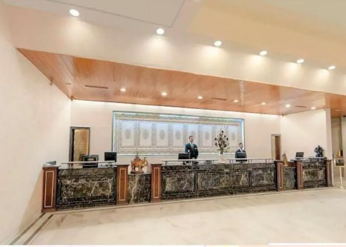 Hotel Samrat