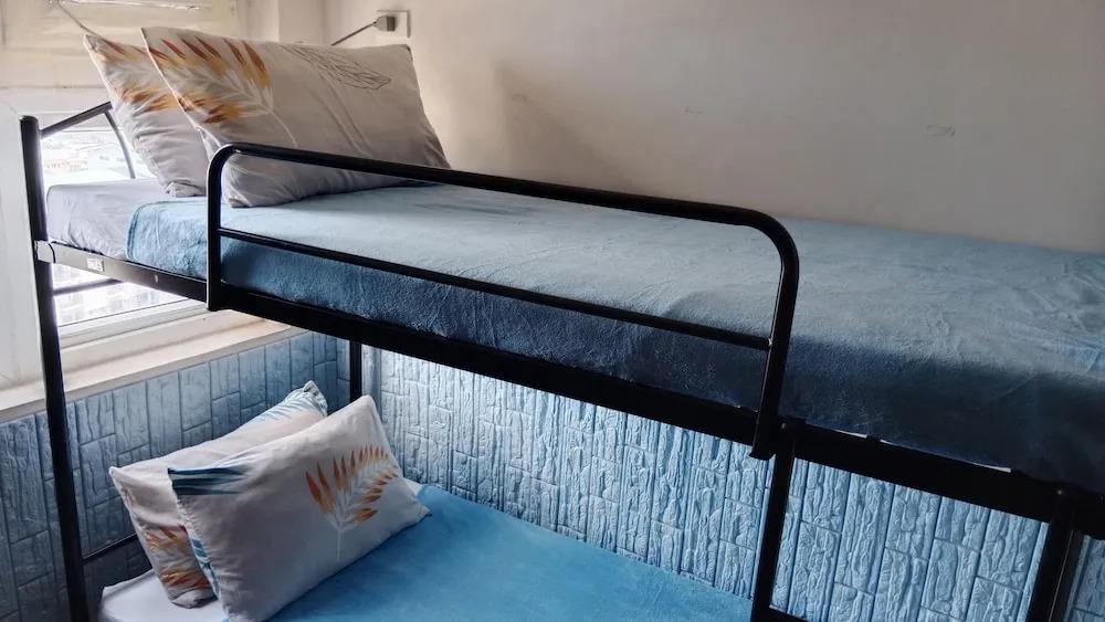 1BR Haven in Royal Garden Residences