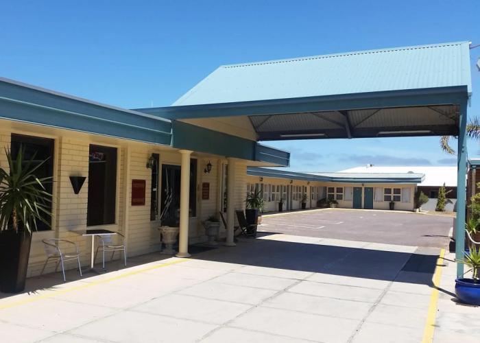 Ceduna East West Motel