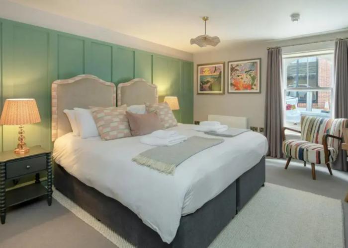 The Railway Hotel Worthing
