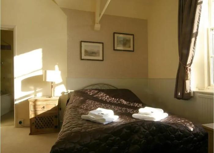 Village House Coaching Inn