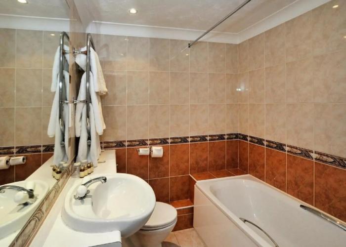 Ardington Hotel
