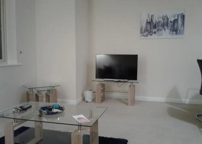 Apartment 4