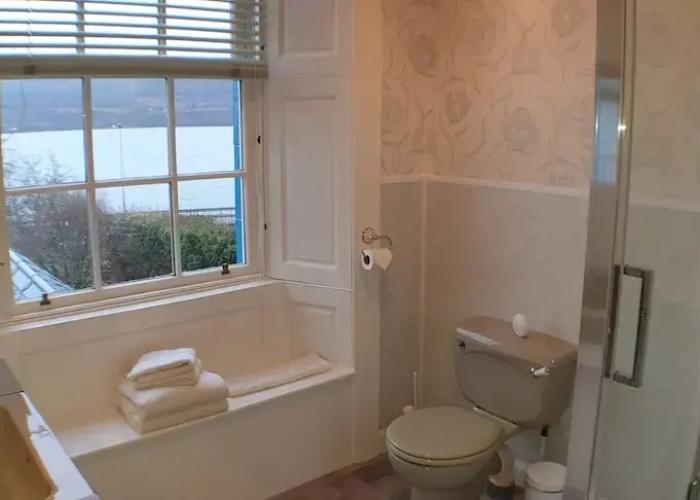 Creag Dhubh Country House