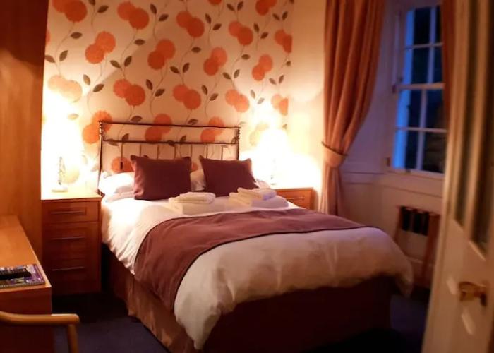 Creag Dhubh Country House