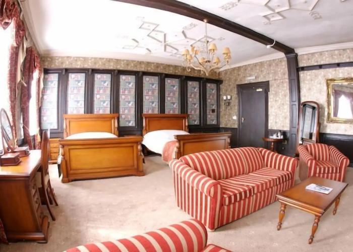 The Old Crown Coaching Inn