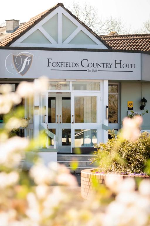 фото Foxfields Country Hotel