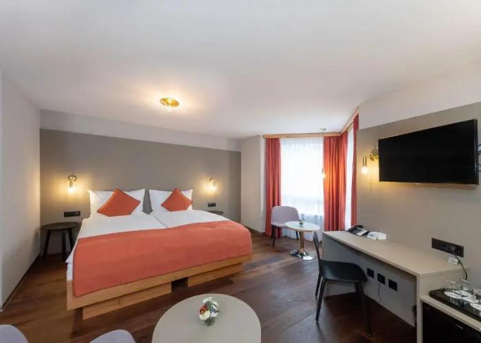 Hotel Alex