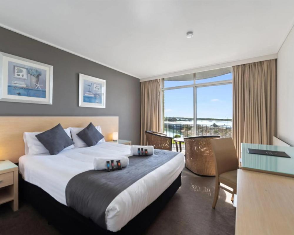 фото Scamander Beach Resort