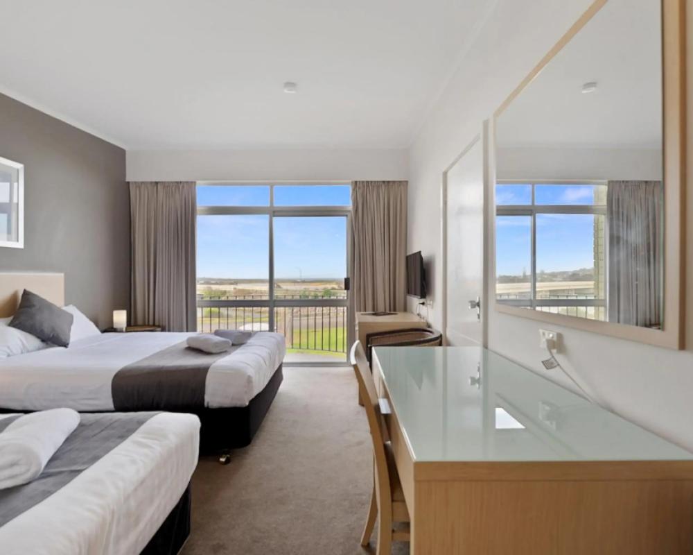 фото Scamander Beach Resort